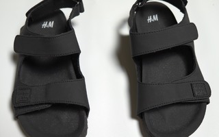 UUDET H&M sandaalit koko 30