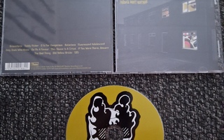 Arctic Monkeys – Favourite Worst Nightmare