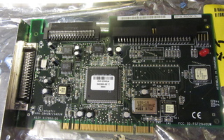 Adaptec AHA-2940UW SCSI kortti PCI