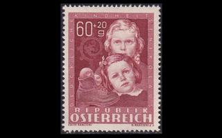 Itävalta 930 ** Lastenapu 60 + 20 g (1949)