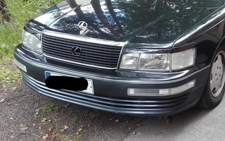 Lexus LS400 luomet