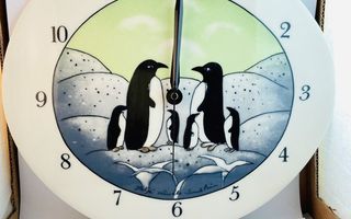 Arabia Heljä Liukko-Sundström kello, Pingviini