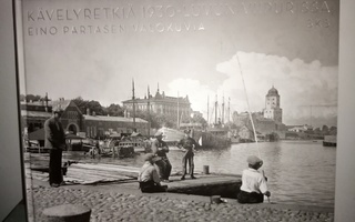 Kävelyretkiä 1930-luvun Viipurissa ( SIS POSTIKULU)