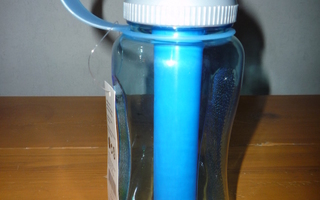 Sagaform juomapullo kylmäpatruunalla, sininen - käyttämätön