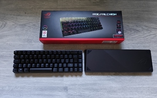 Asus ROG Falchion