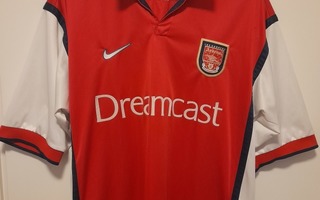 Arsenal 1999/2000 kotipaita Davor Suker