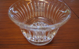 Sokerikulho lasia puriste"kristallia"