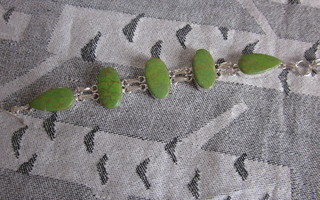Hopeinen rannekoru limenvihreä turkoosi, 17,5-19 cm
