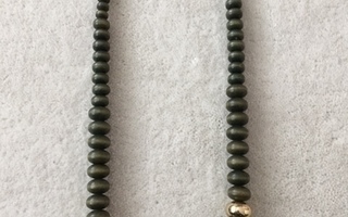 Aarikka vihreät helmet, pituus  70 cm