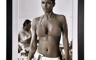 James Bond 007: Die Another Day - Halle Berry as "Jinx" - Ku