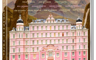 Grand Budapest Hotel 2014 Wes Anderson. Fiennes, Law, Keitel