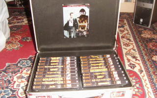 Bond-salkku (21 DVDtä)