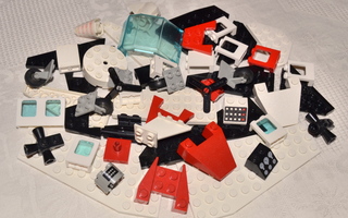 LEGO lentokoneen ym. osia (80-90 luku)