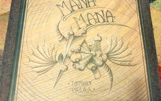 Mana Mana - Totuus Palaa Svart 2015