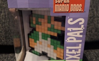 Pixel Pals Luigi 010 8-Bit Edition