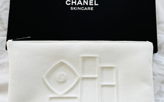 Chanel Skincare meikkipussi, uusi