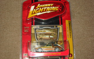 Johnny Lightning 1/64 AMC Pacer