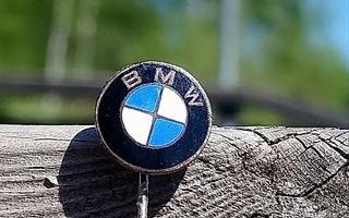 BMW Emalinen merkki. Halkaisija - 11 mm. Ehjät emalit. Hyväk
