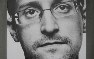 Edward Snowden : Permanent Record