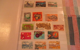 Postimerkkikansio Vietnam postimerkkejä 196 kpl.