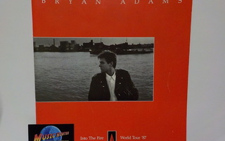 BRYAN ADAMS - INTO THE FIRE WORLD TOUR '87 KIERTUEKIRJA