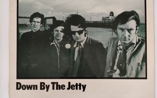 Dr.Feelgood: Down By The Jetty