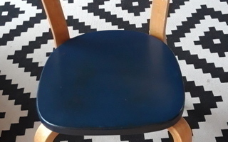 ARTEK, Alvar Aalto 69 tuoli, työtuoli tms.