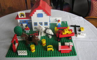 Lego Ratsastus talli Town Classic 1986