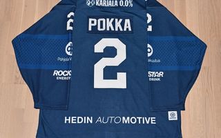 Leijonat game worn pelipaita - Ville Pokka