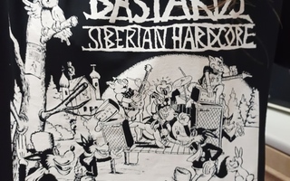Bastards – Siberian Hardcore T-paita XXL + LP + rintanappi