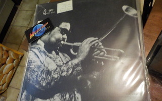 DIZZY GILLESPIE - LIVE AT THE SHRINE AUDITORIUM EX+/EX+ LP