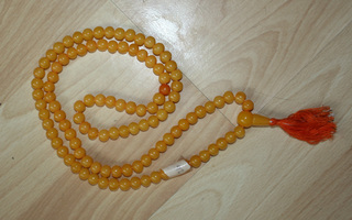 Mantranauha mala keltainen oranssi 108 helmeä UUSI