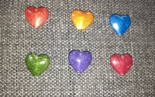 Iso sydän helmi , monta eri väriä