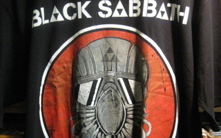 BLACK SABBATH TOUR 2014 UUSI KIERTUE T-PAITA  (W)