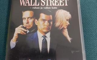WALL STREET (Charlie Sheen)***