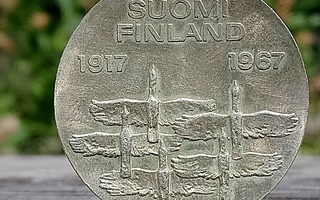 10 Markkaa 1917-1967, Juhlakolikko, HOPEAPITOISUUS 900