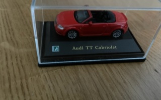 Audi TT Cabriolet Hongwell pienoismalli