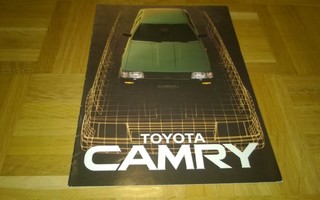Esite Toyota Camry V10 1983