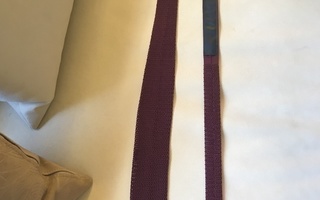 Kudottu (knitted) silkki kravatti Viola Milano