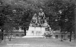 Helsinki Lönnrothin patsas1932