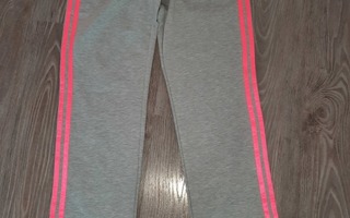 Adidas trikoo housut