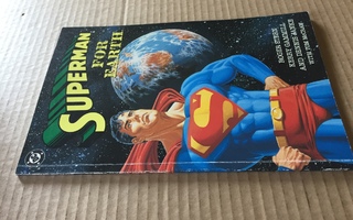 DC SUPERMAN FOR EARTH HYVÄ