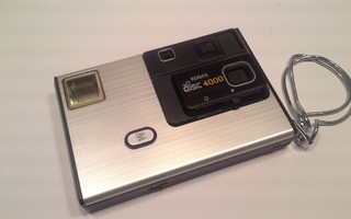 Kodak Disc 4000 kiekkokamera. Made in USA 80-luvun alkupuoli