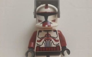 LEGO Clone Trooper Commander Fox