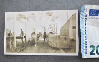 VANHA Valokuva Valkoiset Erikoiset Lentokoneet tms 1918