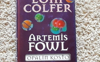 Eoin Colfer: Artemis Fowl 4 - Opalin kosto