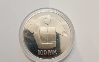100mk Jääkiekon MM-kisat 1991 Hopeaa