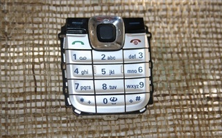 Nokia 2610 näppis