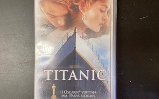 Titanic VHS