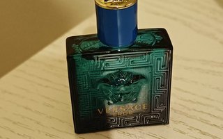 Versace hajuvesi EROS (5ml?)